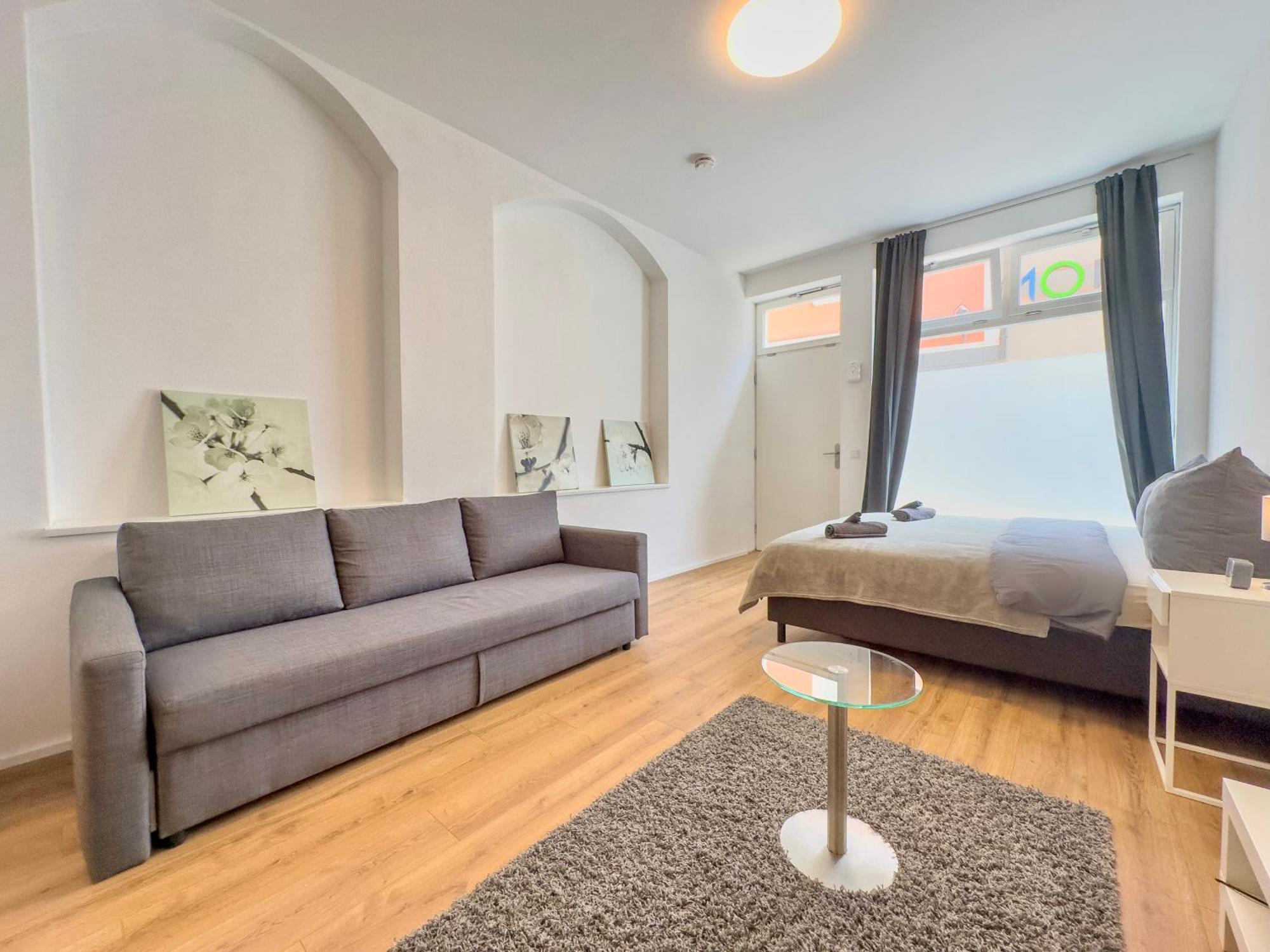 Moderne Wohnung Im Zentrum Der Altstadt - Altbau Flair, Wlan Ingolstadt Exterior photo